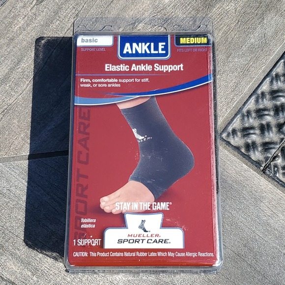Mueller Elastic Ankle Support medium - Picture 1 of 3